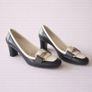 Ferragamo Classic Two-Tone Pump with Buckle Accent - Black & White